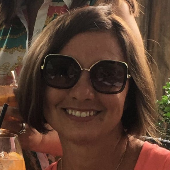 Meet your Posher, Michelle - Picture 1 of 1